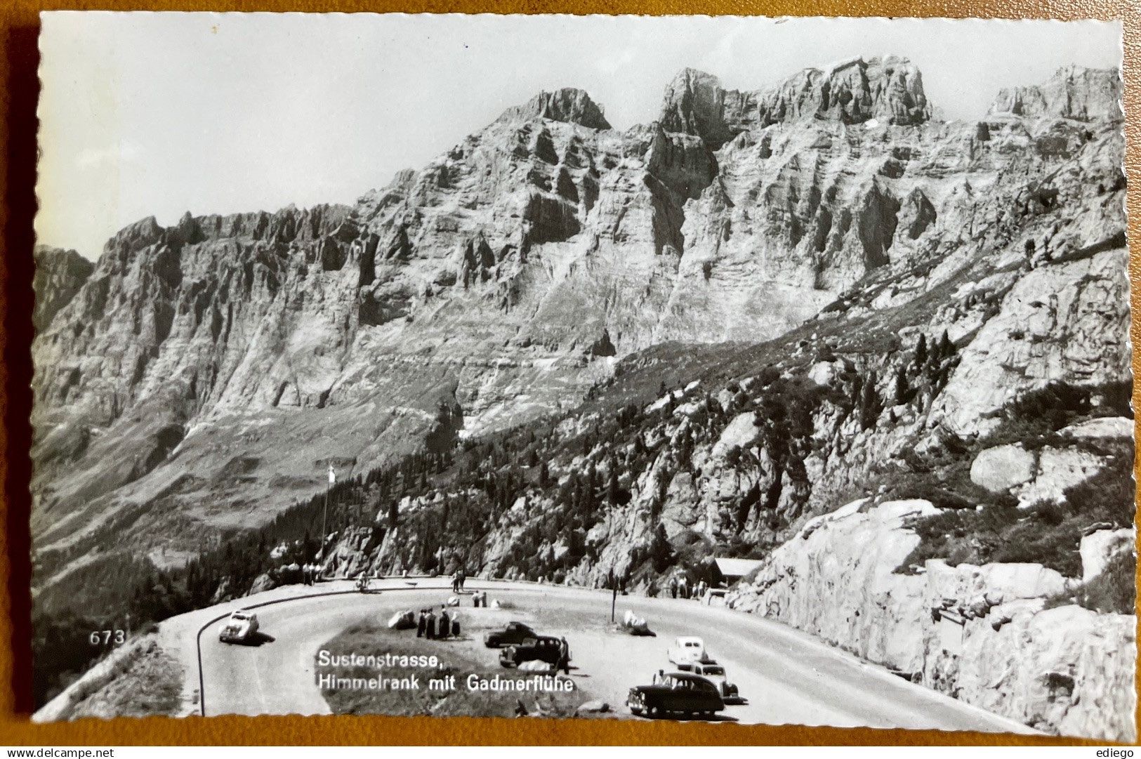 Cartoline postali: AK: Sustenstrasse - Alte Autos – Usato da Lutry venduto da Ediego
