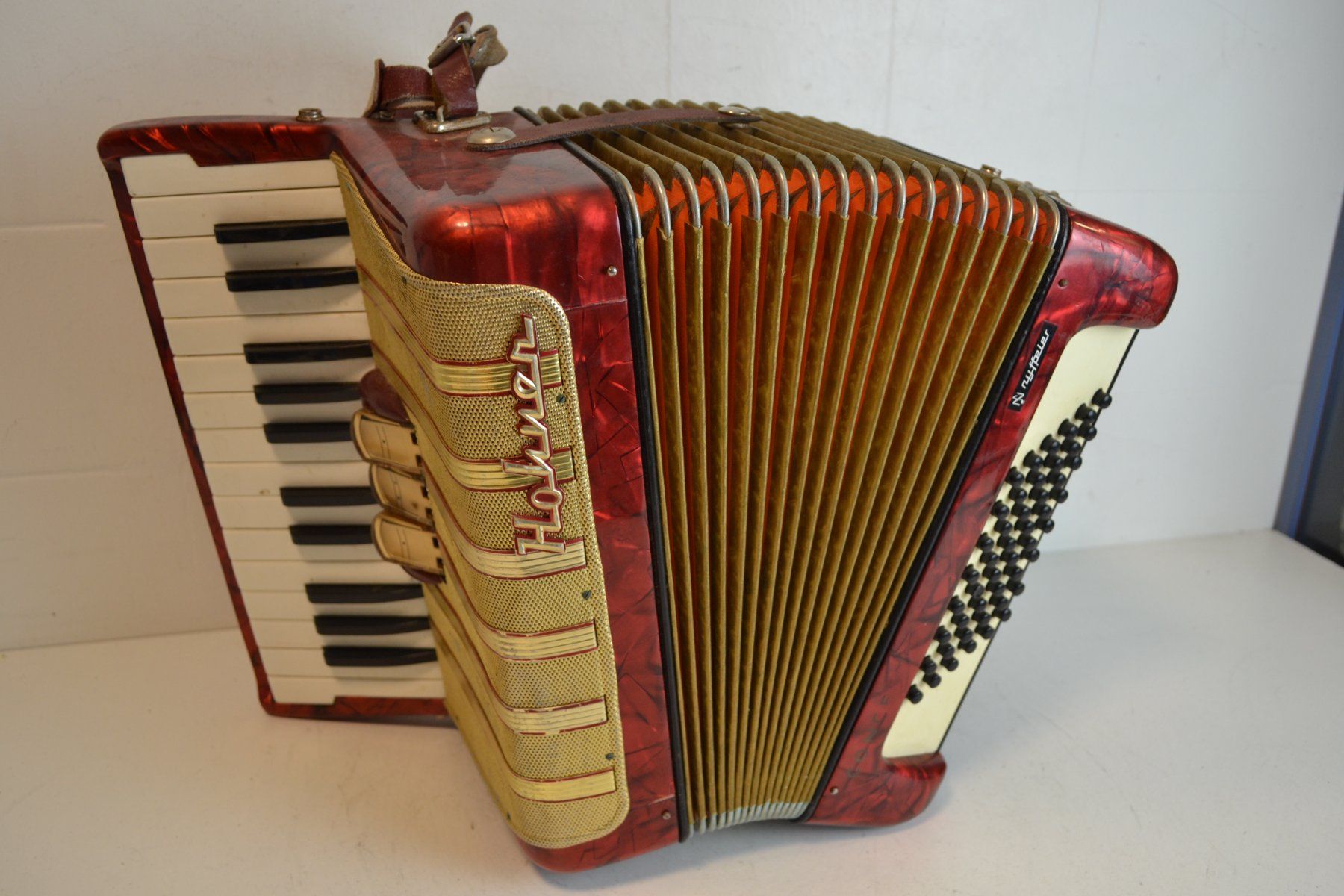 Hohner Strumenti musicali: Akkordeon chromatisch Hohner Concerto I – Usato da Zürich venduto da Brockito 4
