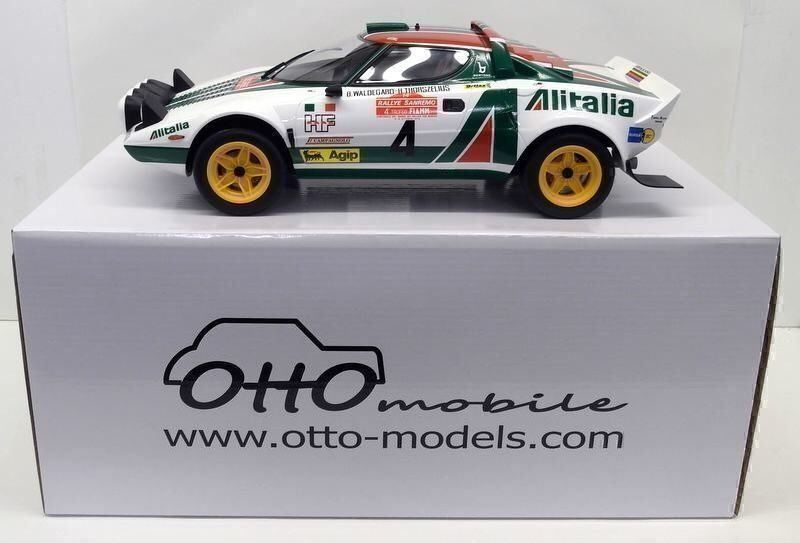 Lancia Stratos 1:12 Alitalia Ottomobile inkl. Vitrine (Nuovo e