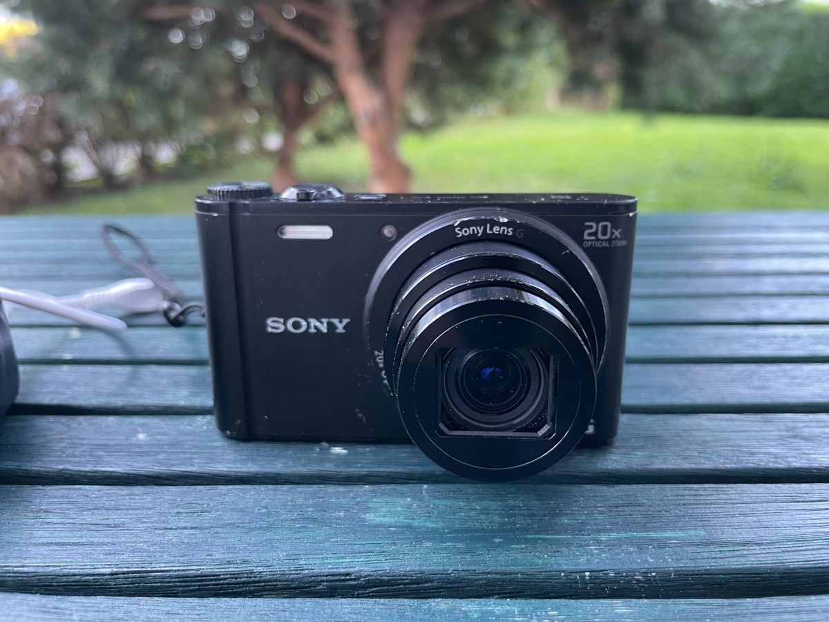 Sony Fotocamera: Sony DCS - WX350 Digital Kamera – Usato da Zürich venduto da semi16 2