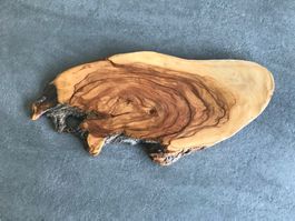 Planche de présentation en bois d’olivier