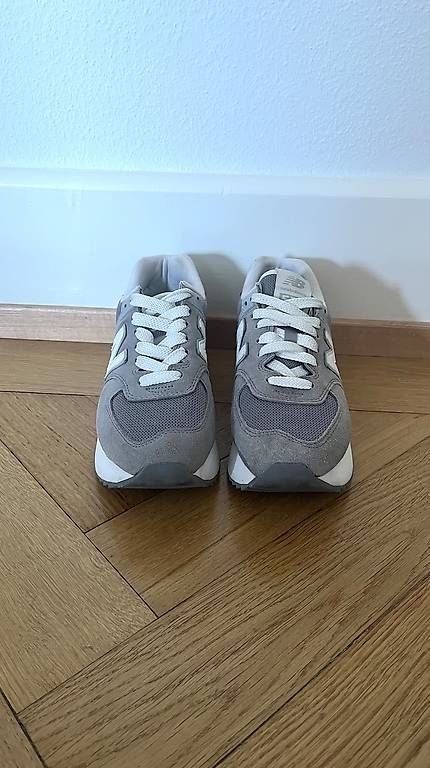 Scarpe da uomo: NEW BALANCE 574 PLUS SHADOW GREY – Usato da Lausanne venduto da neylabz 3