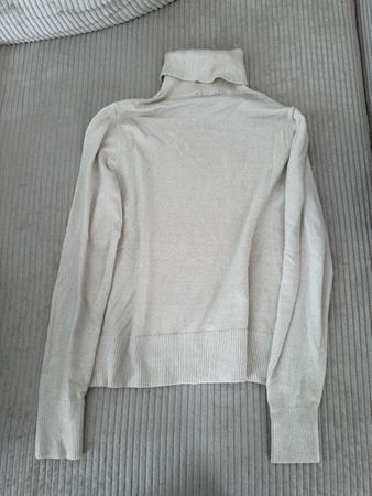Pull col roulé C&A taille S - Idéal pour l'automne!