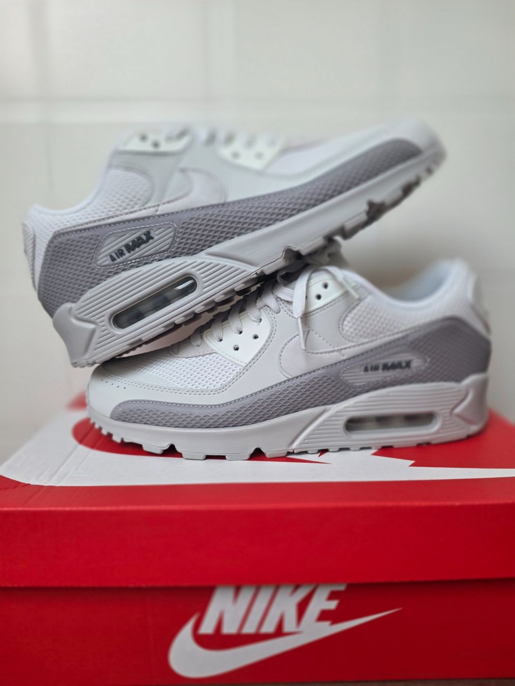 Nike Scarpe da uomo: Nike Air Max 90 – Nuovo e nell'imballaggio originale da Fleurier venduto da dav_xx8y