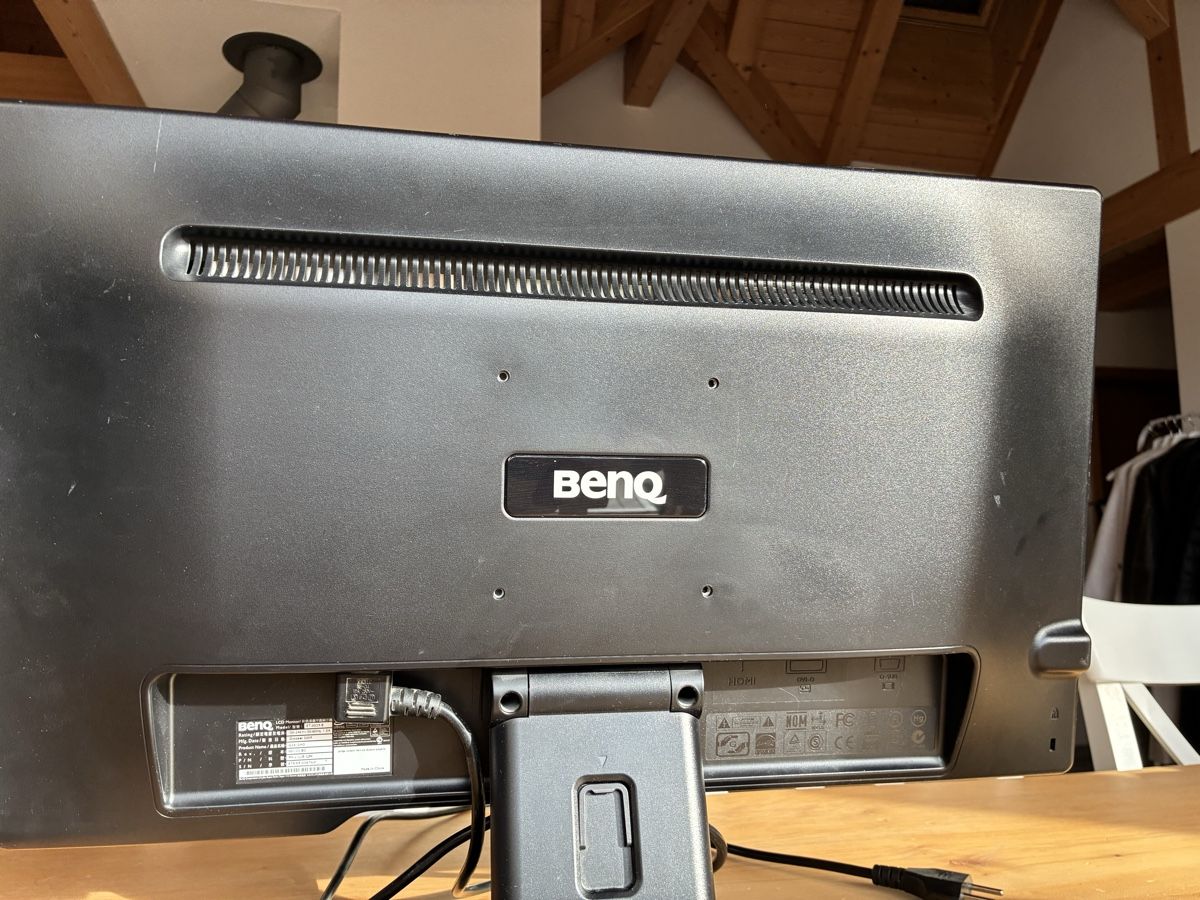 Monitore: Bildschirm – Gebraucht aus Menznau von dar_w9yg 3