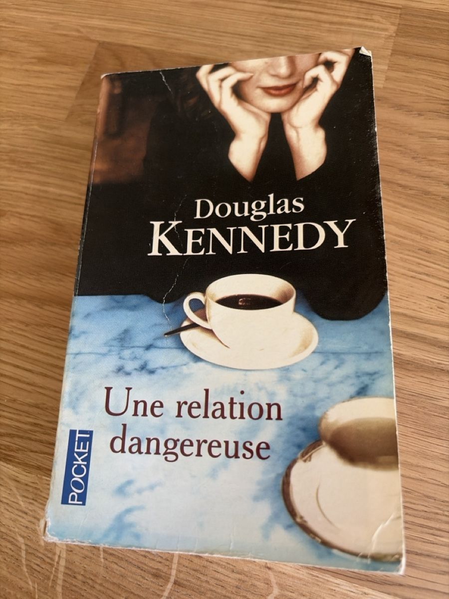 Bücher: Douglas Kennedy Une relation dangereuse Poche – Gebraucht aus Martigny von O96