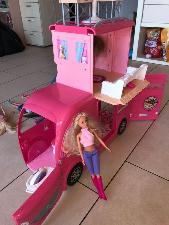 Barbie camping car duplex online