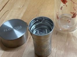 Borracce & Thermos: Tee-Thermosflasche FLOWTEA, Cherry Blossom, Made by Eigenart – Usato da Basel venduto da romaz61 9