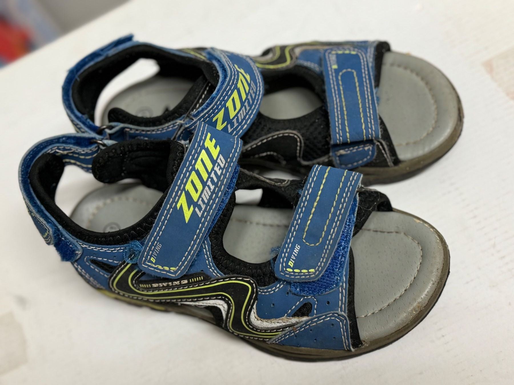 Schuhe für Jungen: Sandale "Zone Limited" für Kinder, Grösse 31 – Gebraucht aus Sursee von k12g223