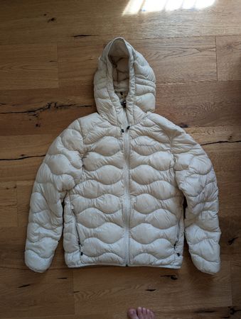 Daunenjacke Peak Performance beige, Grösse L guter Zustand