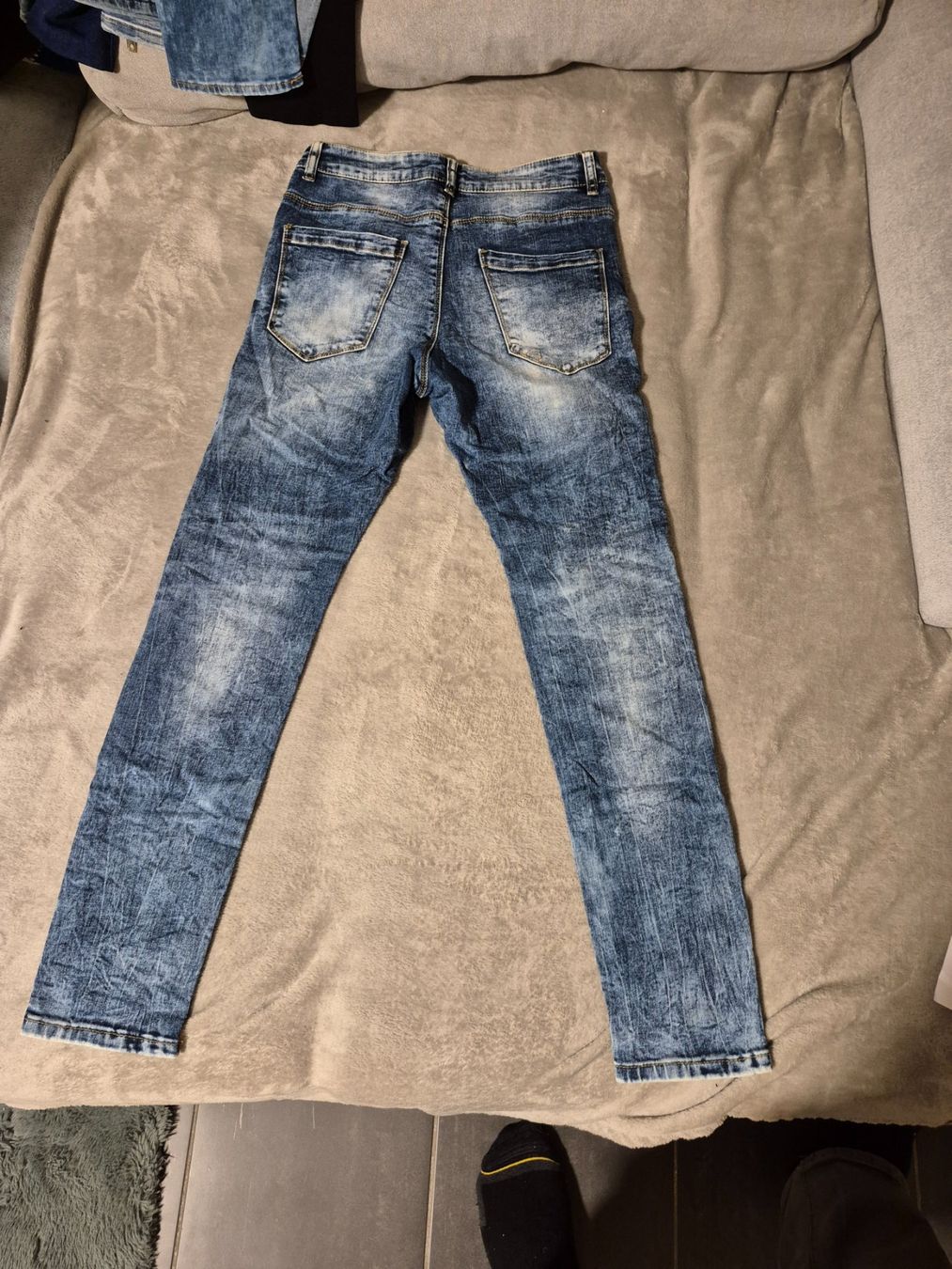 Vero Moda Jeans: VERO MODA DENIM Jeans Grösse 26/32 – Nuovo (secondo la descrizione) da Tagelswangen venduto da Daubinator7 1