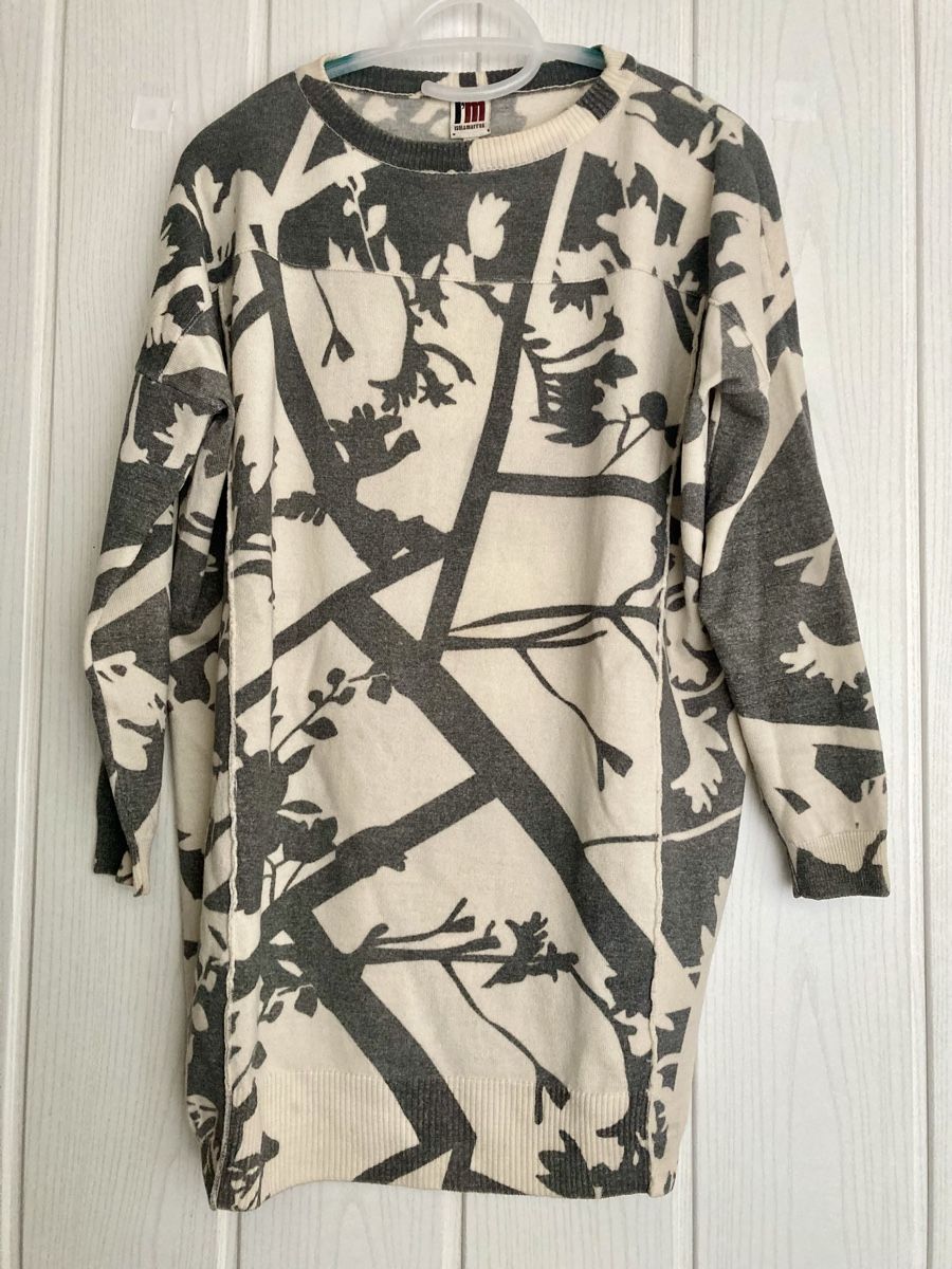 Pullover & Sweatshirts: Oversize : Isola Marras 100% Wollpullover, Gr. M, – Gebraucht aus Stetten AG von Hanya