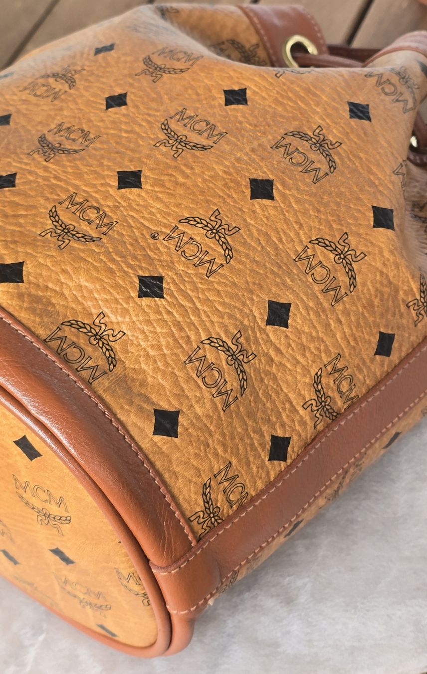 Mcm Borse da donna: MCM Beuteltasche Medium Cognac Canvas – Nuovo (secondo la descrizione) da Niederteufen venduto da Mira_72 4