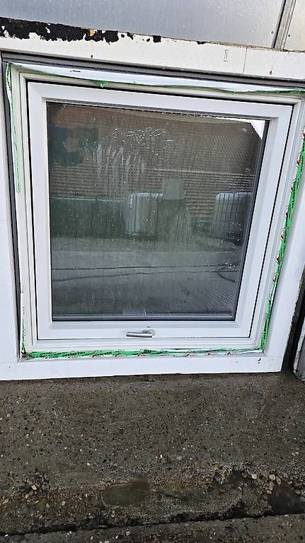 Fenster: Fenster – Gebraucht aus Uesslingen von Jomot0