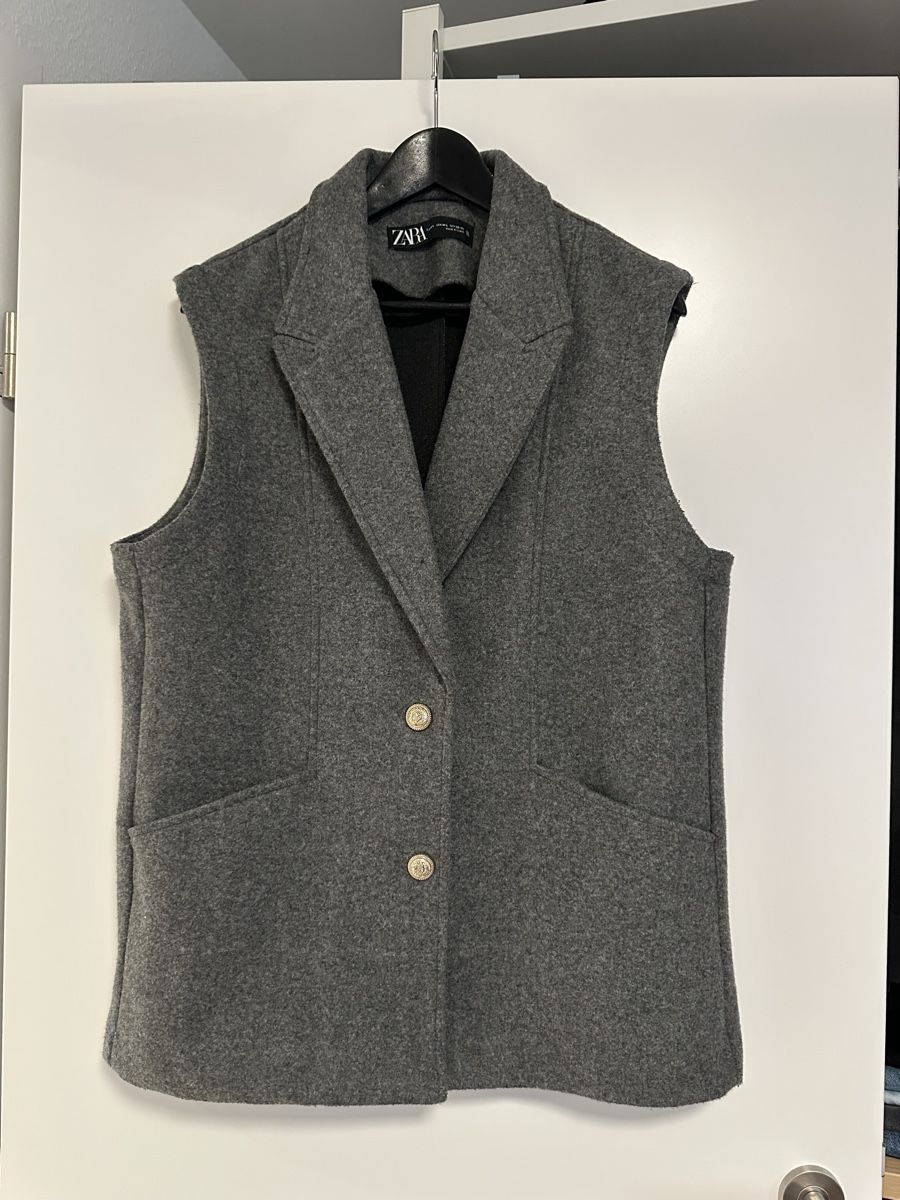 Zara Gilet & Giacche senza maniche: Zara Weste grau Gr. M-L – Nuovo (secondo la descrizione) da Muttenz venduto da Tschulietta_105