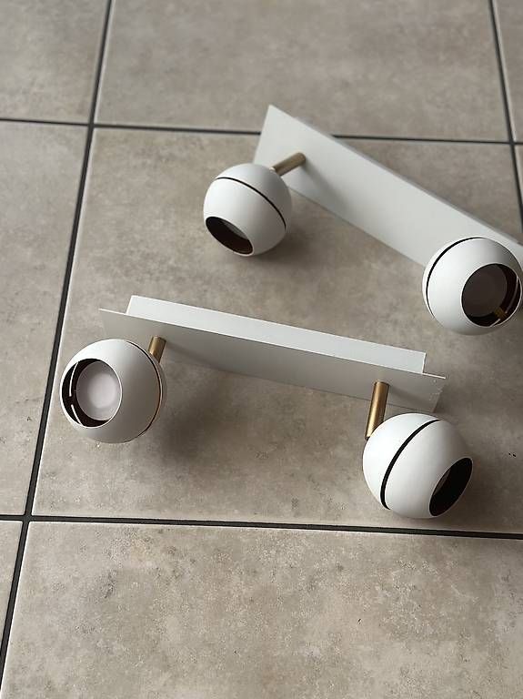 Kronleuchter & Deckenlampen: LED-Lampen – Gebraucht aus Moosleerau von Pille40