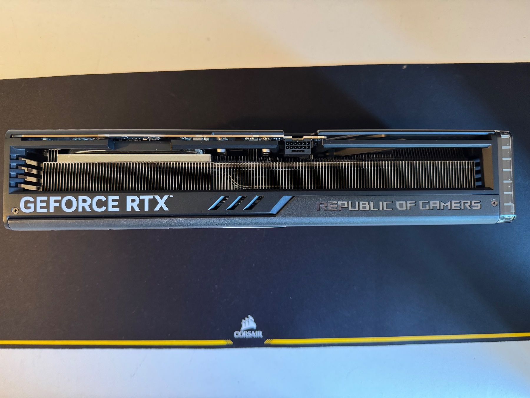 Asus Grafikkarten: Asus ROG Strix GeForce RTX4090 OC Edition 24GB – Gebraucht aus Genève von fcr_m7bc 1