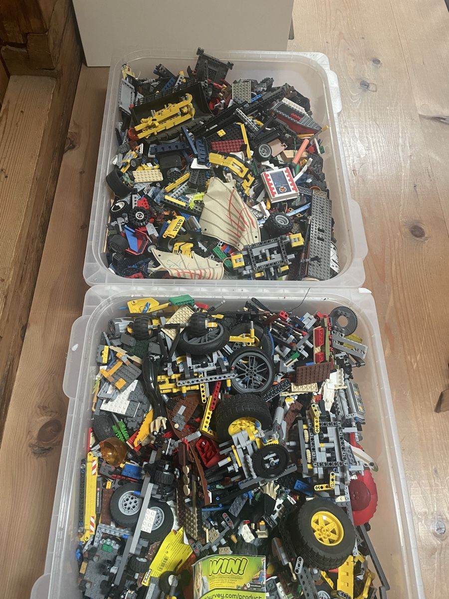 Lego Giocattoli: Lego-Lego Technik Set – Usato da Oey venduto da Noahlito22