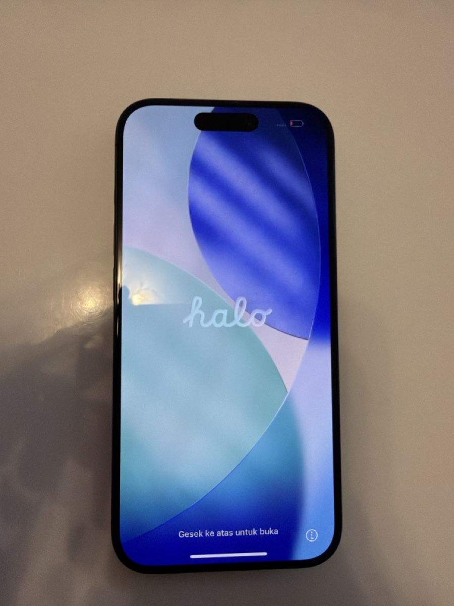 Apple Handys / Smartphones: Iphone 15 PRO 128 GB, Black titanium – Gebraucht aus Zug von Arka1234 1