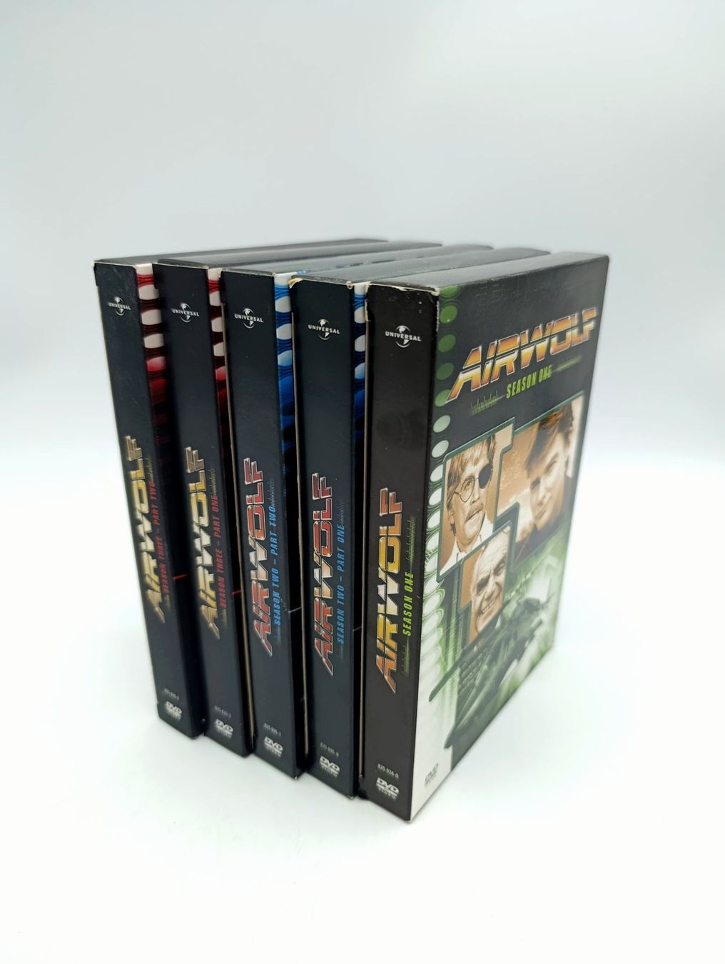 Tutti i DVDs: Airwolf DVD-Boxen Staffeln 1-3 – Usato da Wil SG venduto da Donaldus 2