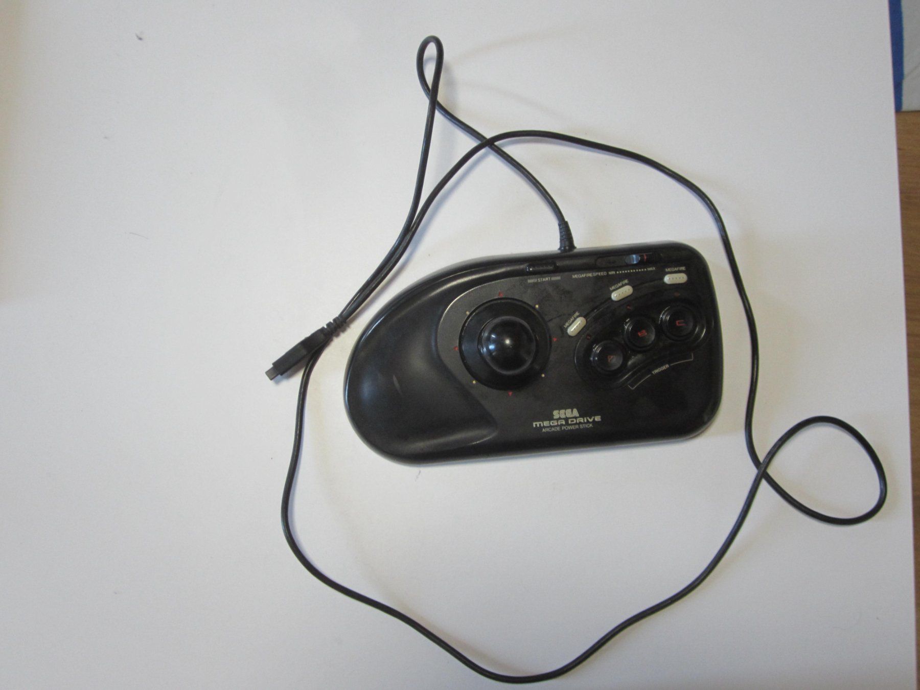 Manettes: Joystick. Méga Drive. SEGA. – Neuf (Voir description) à Tramelan par Tors 2