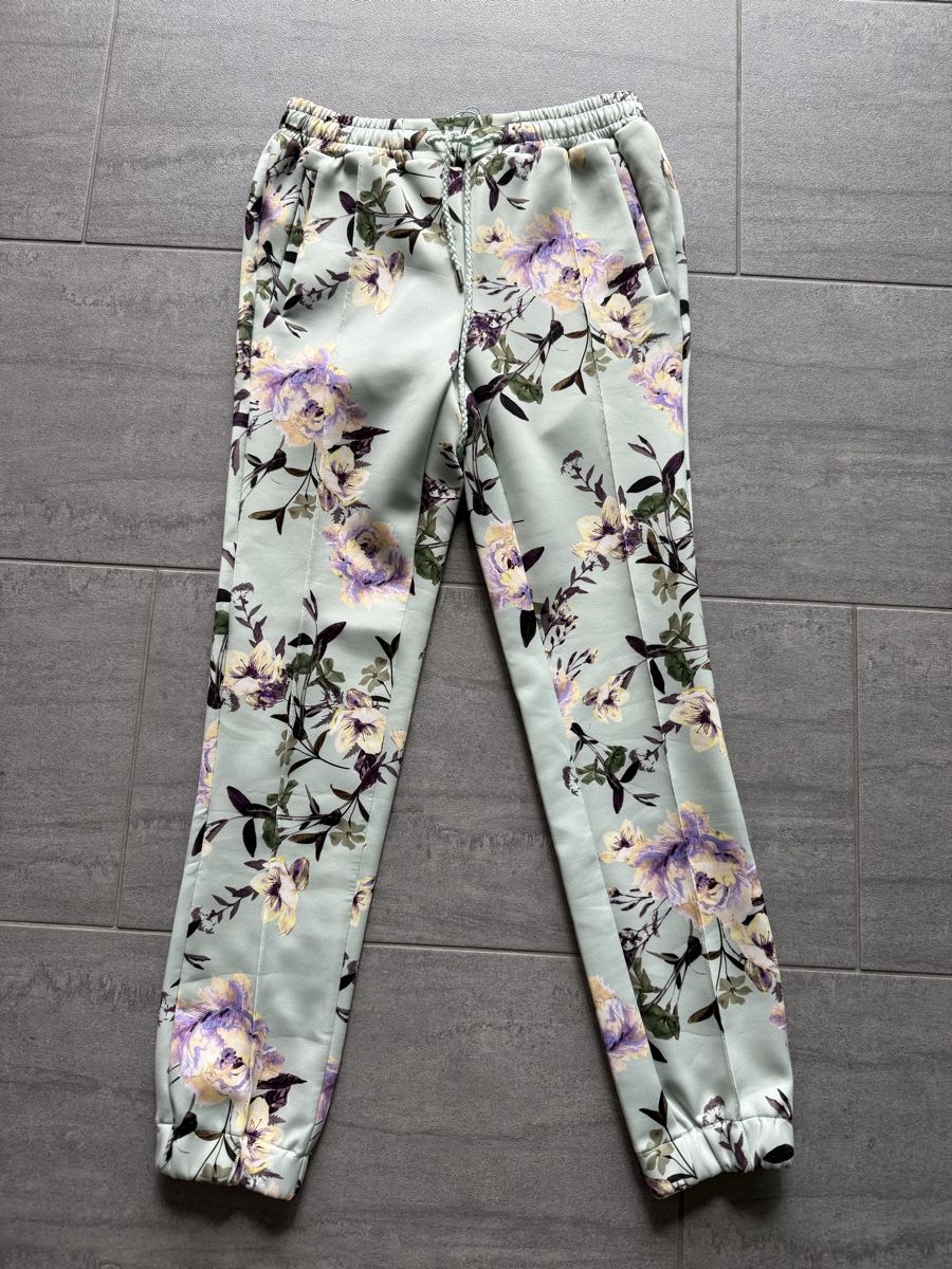 Rich & Royal Pantaloni: RICH & ROYAL Jogging Pants – Nuovo e nell'imballaggio originale da Buchs ZH venduto da KittyInStyle