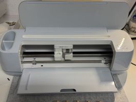 Wenig gebrauchter Cricut Maker 3 zu verkaufen