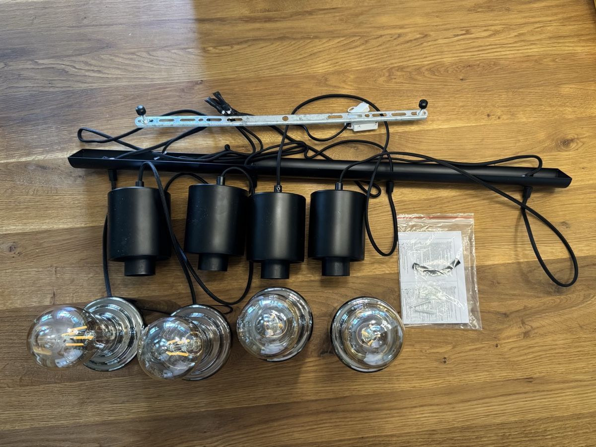 Kronleuchter & Deckenlampen: GLOBO Pendelleuchte 4-flammig E27 Rauchglas Schwarz – Neu (gemäss Beschreibung) aus Weisslingen von lar_r9qr