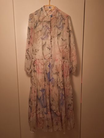 Kleid H&M Blumenmuster Grösse 38 neuwertig