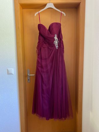 Abendkleid dunkelrot Trägerlos Grösse 44-46 neuwertig