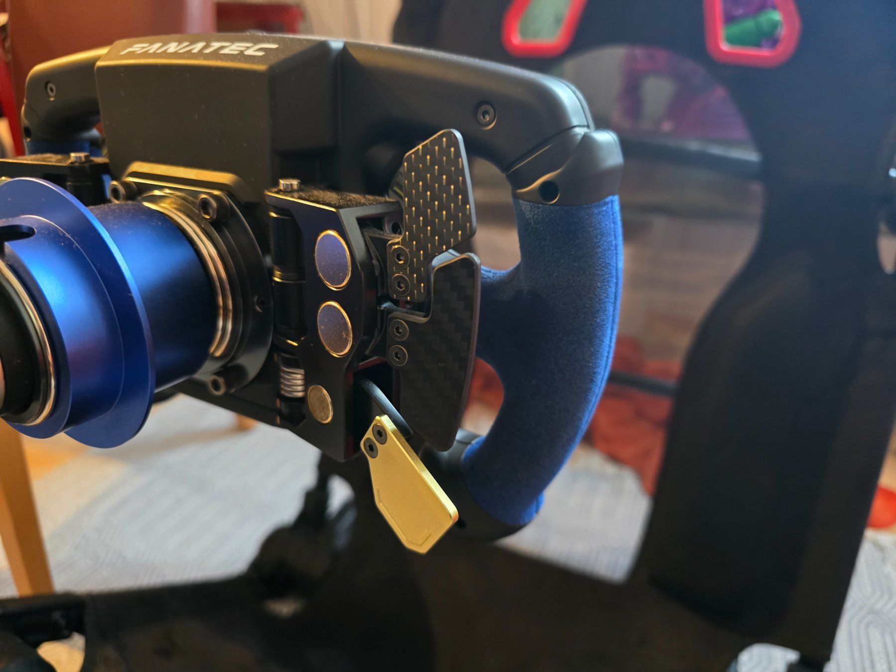 Fanatec Controller: Komplettes Sim Racing Setup: Fanatec, Next Level Racing, V3 – Usato da Widnau venduto da Khitomer_1983 3