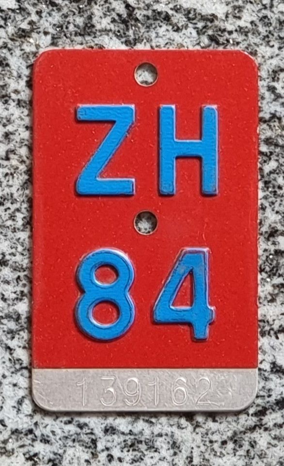 Insegne: Velo - Nummer ZH 84 – Usato da Winterthur venduto da Schoenesausholz