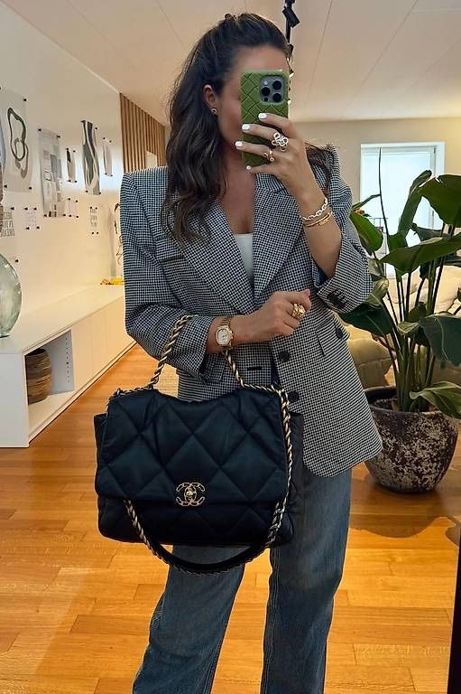 Chanel Borse: CHANEL 19 TASCHE BLACK, LARGE – Nuovo (secondo la descrizione) da Schwyz venduto da bofb 1