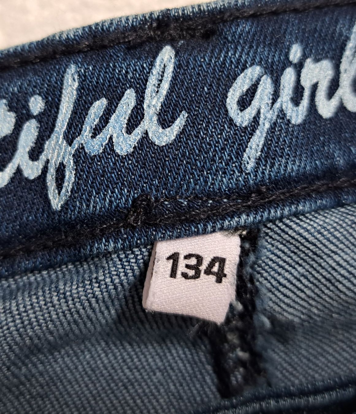 Pantalons: Neu! Mädchen Jeans, Grösse 134 – Neuf avec emballage d'origine à Gysenstein par joshuas81 4