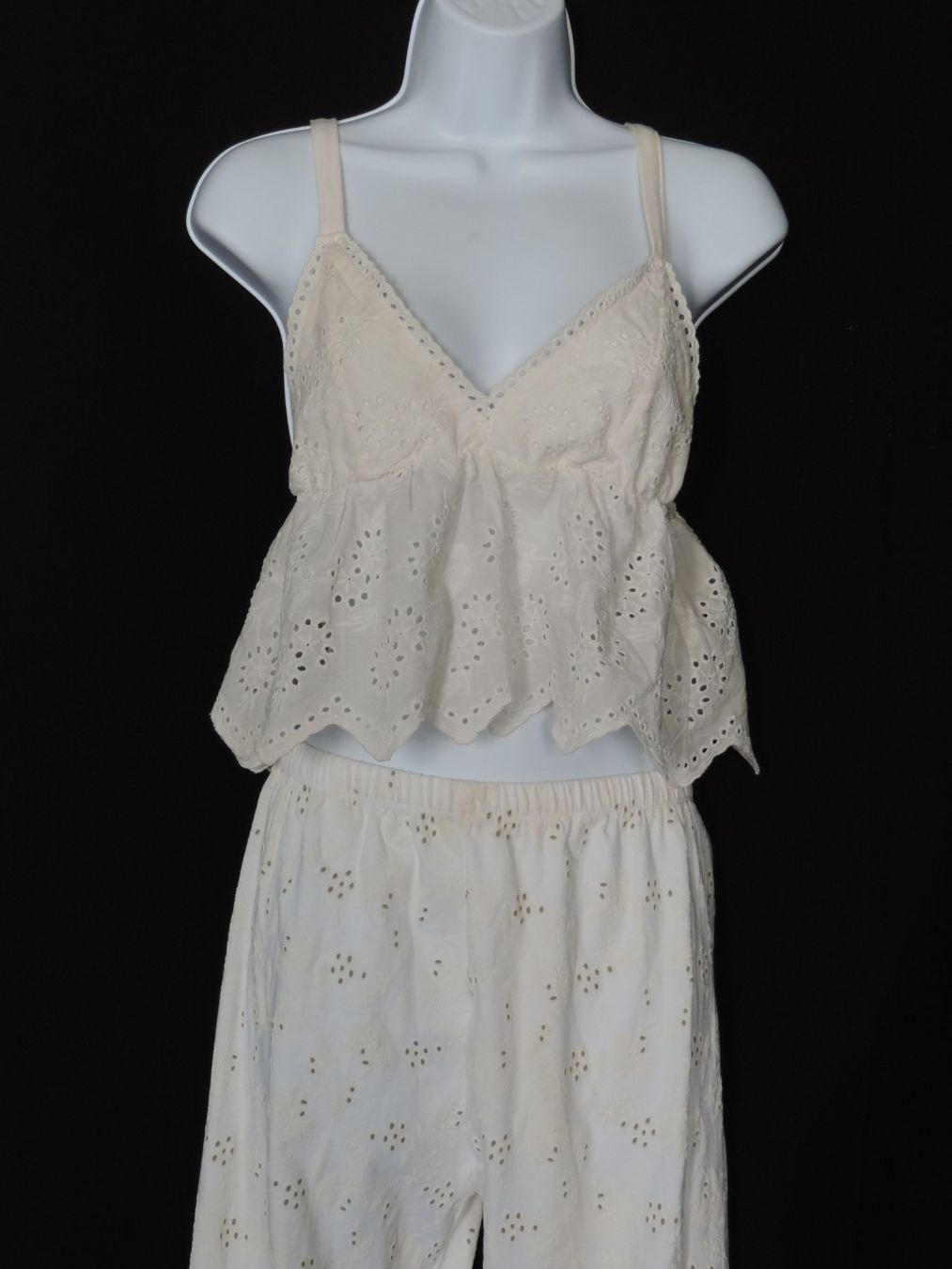 Lotti di vestiti: ensemble dentelle blanc – Usato da Genève venduto da Axelle333 6