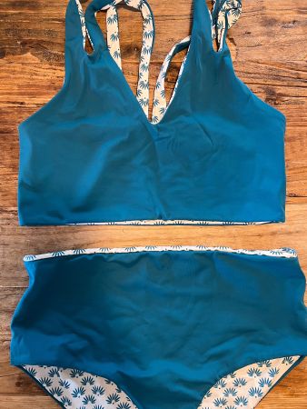 Wende-Bikini Meerblau/Weiss PURA clothing