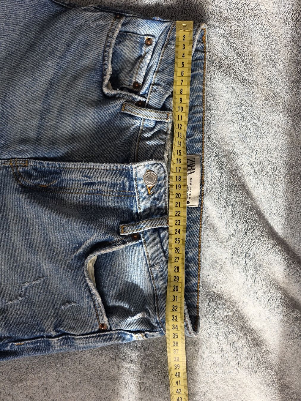 Zara Jeans: Zara Jeans Gr.38, slim hw – Nuovo (secondo la descrizione) da St Gallen venduto da vir_5kgt 5
