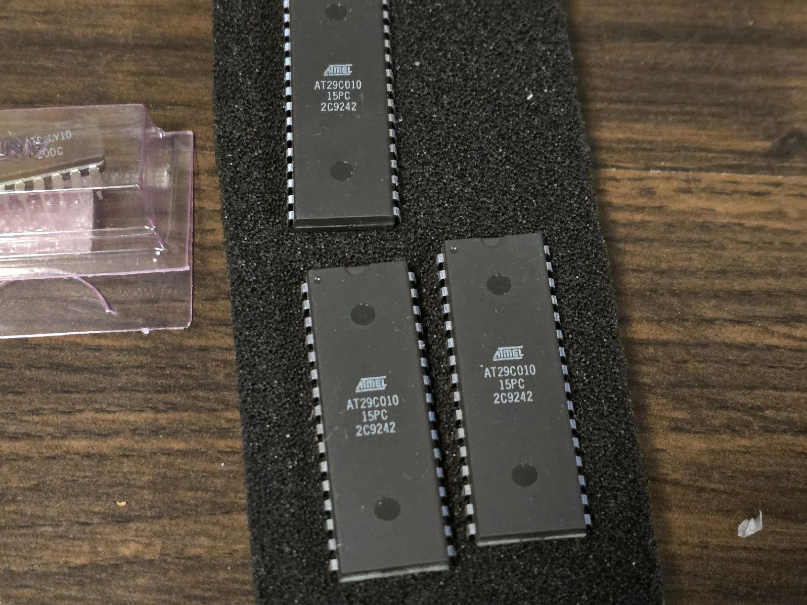 Elektronikbauteile: Konvolut div. ATMEL ICs, EPROMs, RAMs, TTL, CMOS – Neu (gemäss Beschreibung) aus Baden von swiss-alps 1