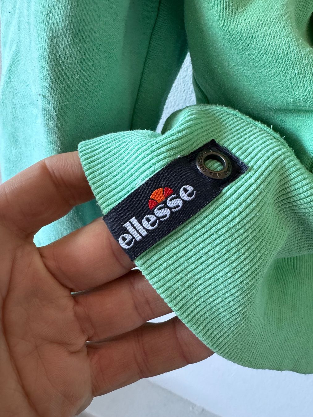 Ellesse Maglioni & Felpe: Ellesse zip hoodie size 16 BOY – Usato da Neuchâtel venduto da _Easy_to_Find_ 2