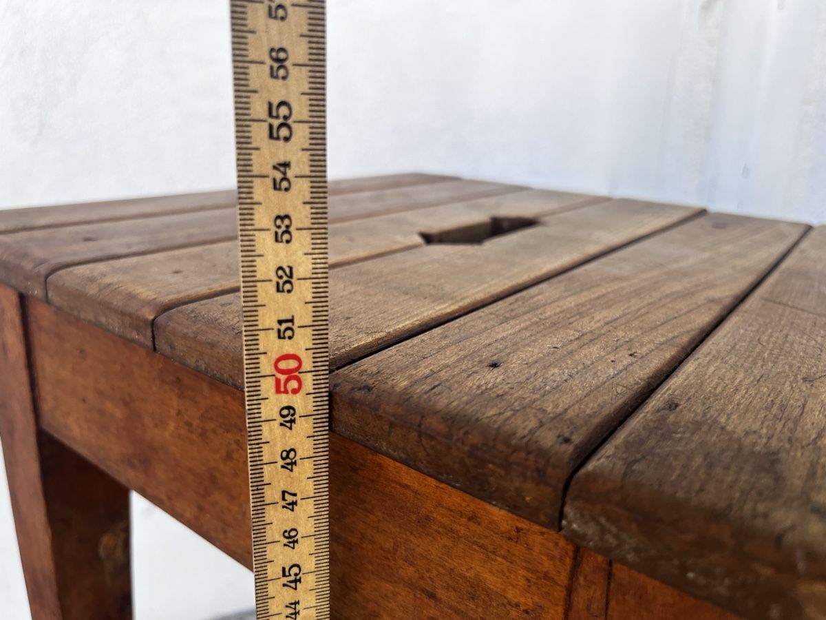Sgabelli: Vintage Holz Hocker  – Usato da Bern venduto da fotolog111 5