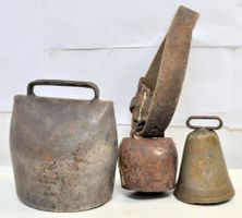 Lot de 3 anciennes cloches