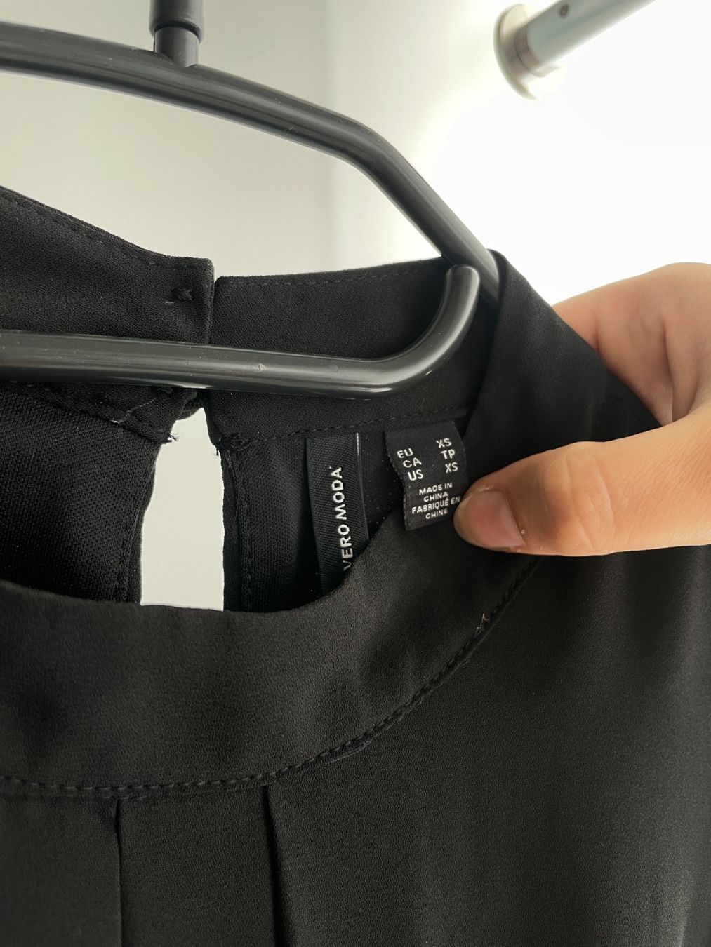 Vero Moda Vestiti: Vero Moda - Schwarzes langarm Kleid Gr.: XS – Usato da Chur venduto da jol_5phn 2