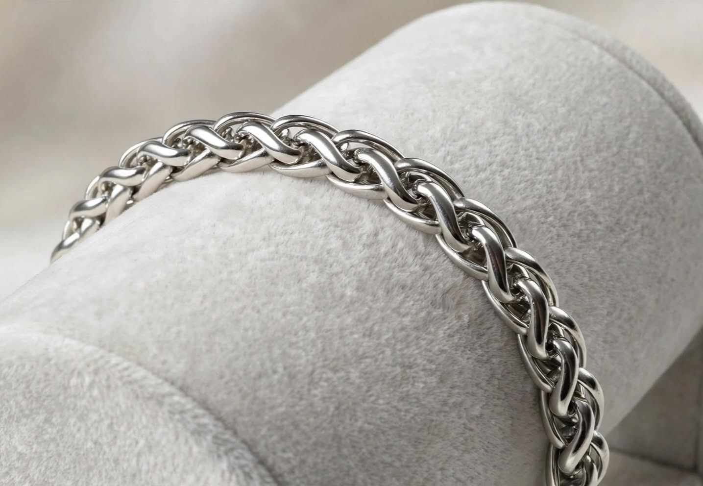 Armbänder & -reifen: Bracciale stainless steel colore argento – Neu (gemäss Beschreibung) aus Giubiasco von Stefaniav