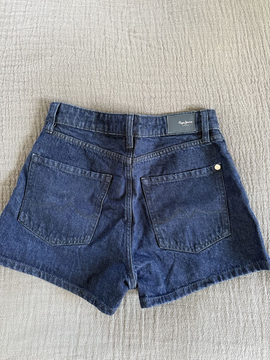 Pepe Jeans Jeans: Pepe Jeans Shorts XS – Nuovo (secondo la descrizione) da Luzern venduto da Aistee 1