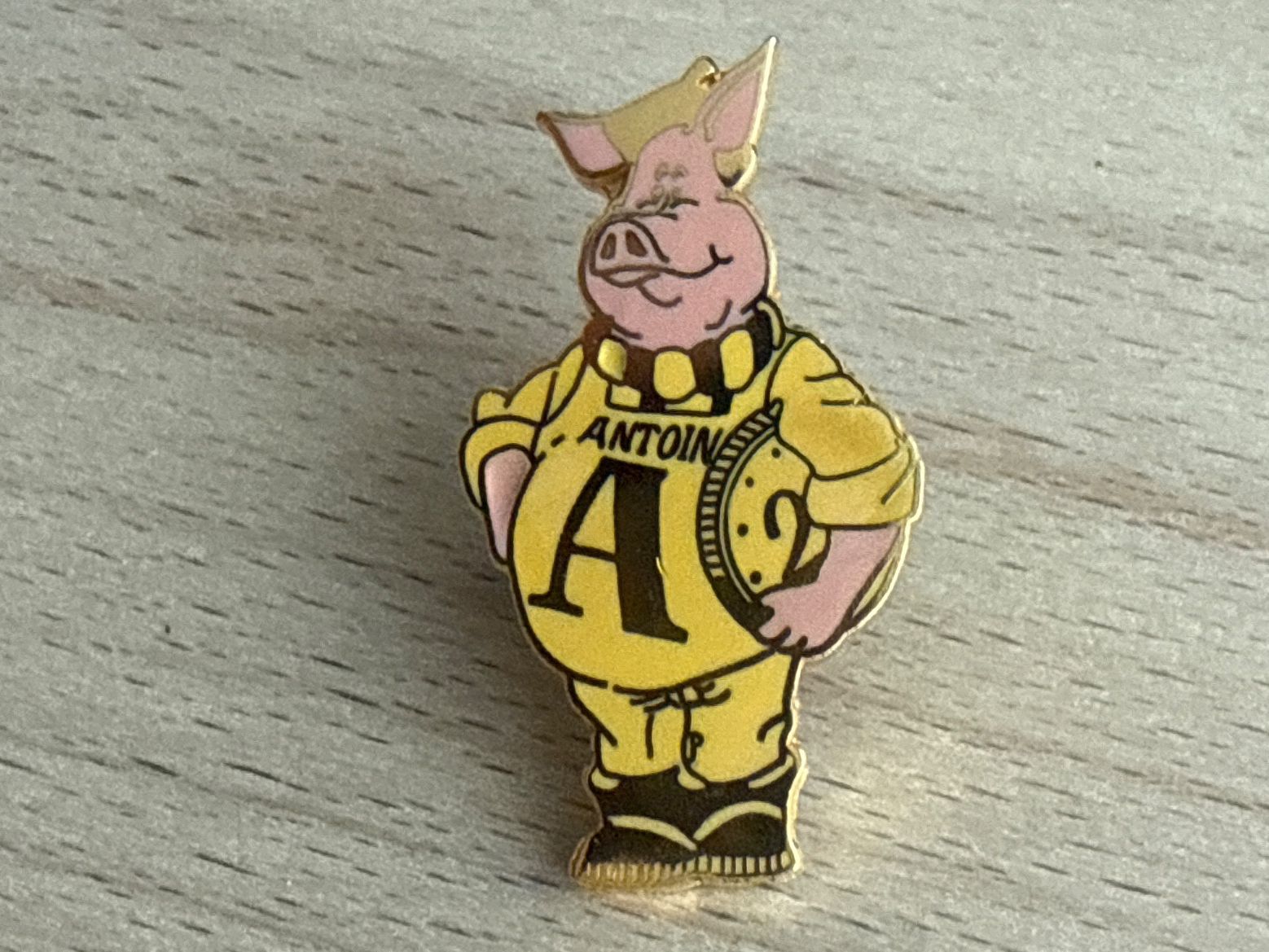 Placchette & Badge: Pin ANTOINE LOEB – Usato da Glattbrugg venduto da Schweigmatt