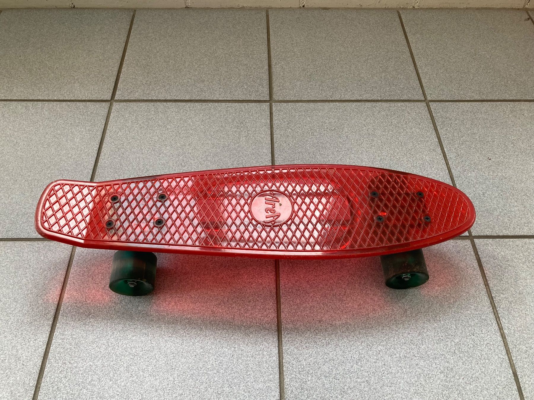 Penny Skateboards Skateboards: Skateboard / Penny Board / Rollbrett – Usato da Oberuzwil venduto da Tomsi_9