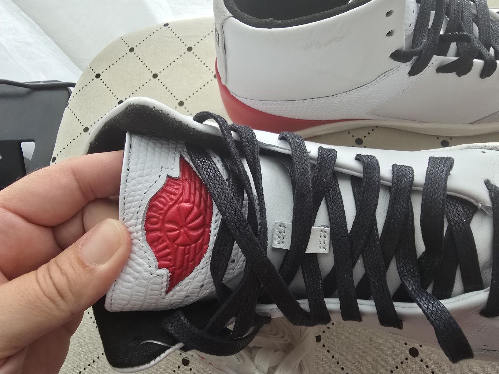 Nike Scarpe da uomo: Nike Air Jordan 2 Retro NEU – Nuovo e nell'imballaggio originale da Landquart venduto da eni444 3
