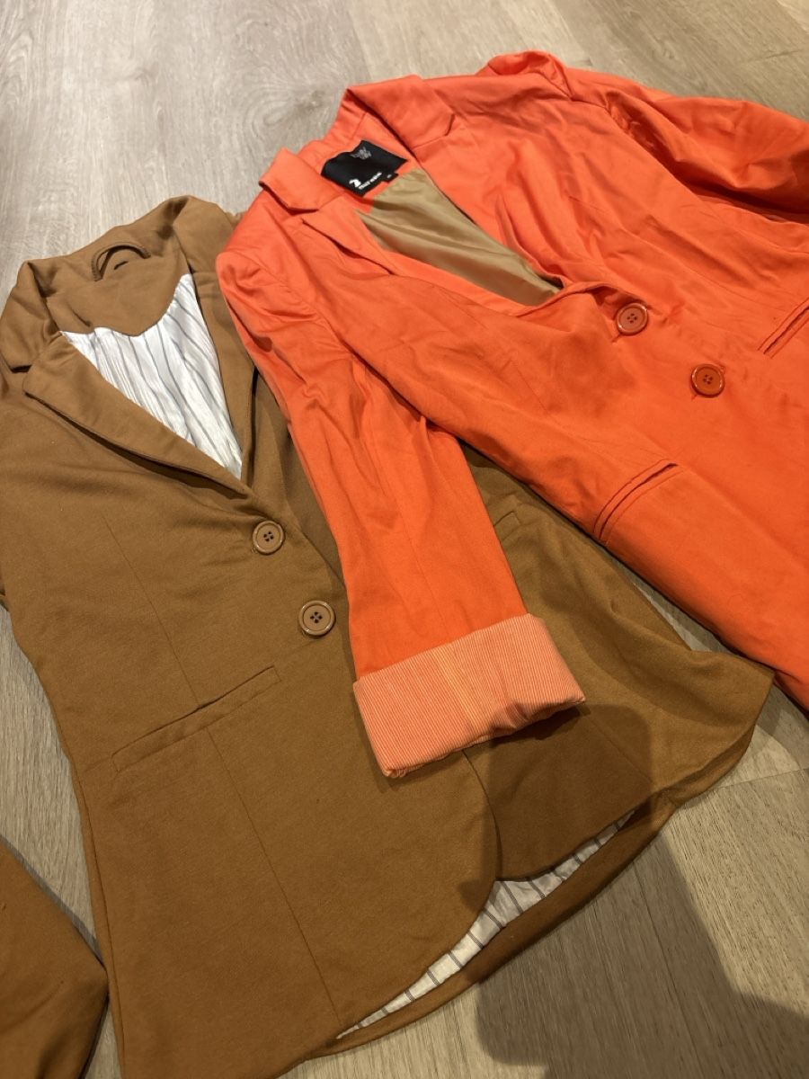Costumes, combinaisons de sport et fonctionnelles: Blazer – D'occasion à Linden par martina_iwana 1