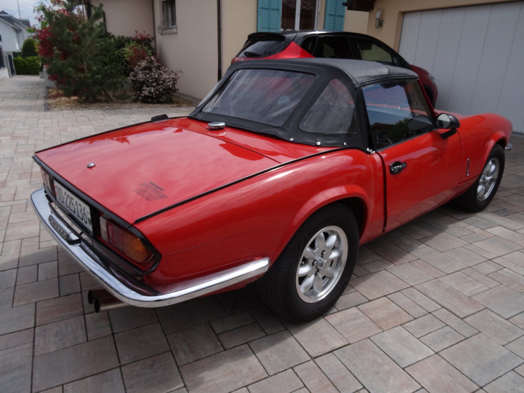 Triumph Automobili: TRIUMPH Spitfire 1500 Vétéran – Usato da Goumoens la Ville venduto da claudolly 2