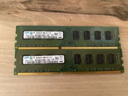 2×4 GB Samsung DDR3 RAM PC3-10600U DDR3